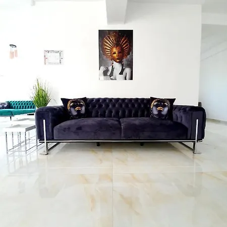 Zeth House Hotel Năvodari